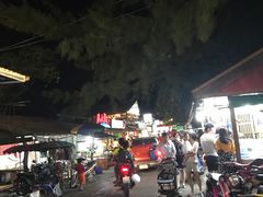 -拉威海鲜市场