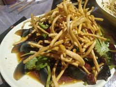 -巴厘龙虾·榜首油焖大虾(音乐学院·沿江酒馆店)