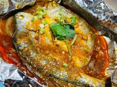 -街角等你.大连海鲜烧烤.经典铁板海鲜串(西安路店)