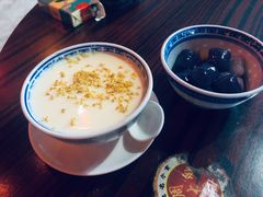 -周大娘牛乳(旧寨古村总店)