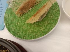 -品海楼·大连海胆锅贴馆(东港店)