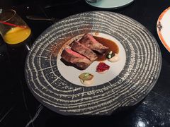 牛肋排-wann lounge 低温慢煮牛排·清吧