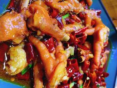 有故事的鸡爪-喝丢一只鞋海鲜烧烤·海肠捞饭(市场店)