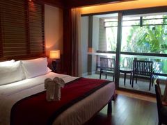 -三亚湾海居铂尔曼度假酒店