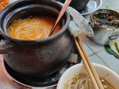 -李记特色罐罐米线(重庆中环大厦店)