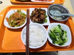 辣子鸡-梅园食堂
