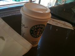 美式咖啡-星巴克臻选(莘庄仲盛店)