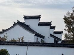 -一揽芳华汉服旗袍体验馆(拙政园店)