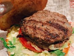 -The Habit Burger Grill 哈比特汉堡(复兴soho店)