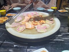 -宏宏无烟石板烧烤