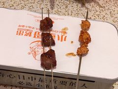 -小董哥烤串·爆汁大油边(故宫店)