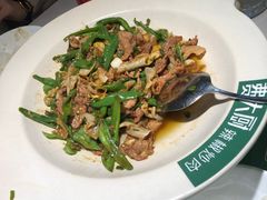 -费大厨辣椒炒肉(黄兴中心广场店)