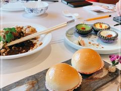 -景月阁空中食府(希尔顿酒店)