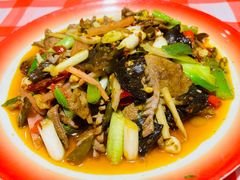 -老方桌烂蹄花川菜馆(九龙坡店)