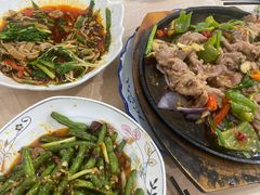 -洪霞餐馆