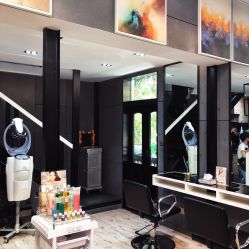 大厅-3AM HAIR SALON烫发染发接发