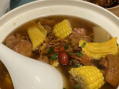 -江城小馆陕南妈妈菜·全球旅行餐厅(钟楼店)