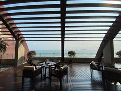 -三亚湾海居铂尔曼度假酒店