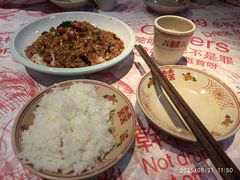 -耙吉吉川味小酒馆(本地人回头店)
