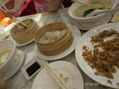 -新澳港式茶餐厅(余姚路店)