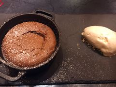 -恰餐厅及酒吧 CHAR Bar & Grill (北京丽都皇冠假日店)