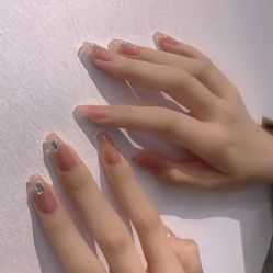 -CM.Nail美甲美睫