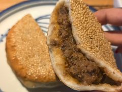 猪肉馅饼-小放牛炒菜馆(军校店)