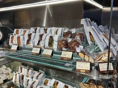 -檗谷·面包·咖啡·轻食(华贸天地店)