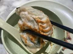 -蝴蝶里·粤菜·点心(龙湖天街&滨江店)