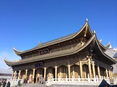 -峨嵋山金顶