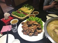 -老六杀猪菜(进乡街店)