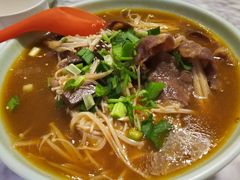 -轻捞慢起面馆(新世界百货店)
