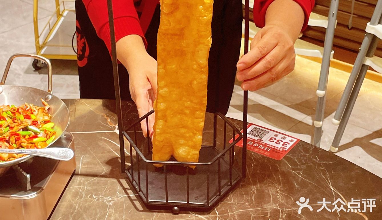 冬日限定鲜掉眉毛的鱼头锅[火锅]｜许爷家鱼头焖锅