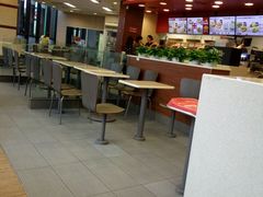 大堂-肯德基(新人民公园店)