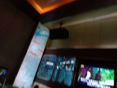 -GAGA主题量贩式KTV平价店(工大店)