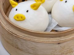 猪仔奶黄流沙包-莞香楼·正宗东莞菜(东升店)