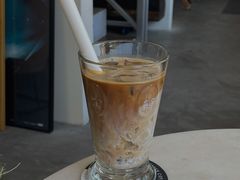 -巴浪鱼咖啡馆 Local Fish