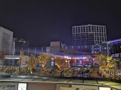 -江燕路万科里