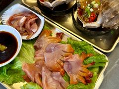 -围炉肉舍•炭烤活鳗•丹东海鲜烤肉(步行街店)