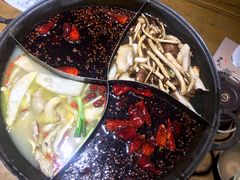 -白乐天毛肚火锅馆(南滨路店)