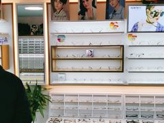 -视野联行眼镜·蔡司授权店(长白万象汇店)