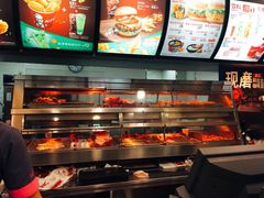 -肯德基(湾畔店)