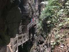 -龙水峡地缝景区