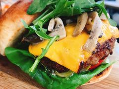 牛肉汉堡-农畉LONFOOD(福田星河COCOPark店)