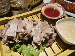 手抓羊肉-东方亚克西餐厅(西康路店)