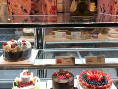-巴黎贝甜(大宁国际商业广场店)