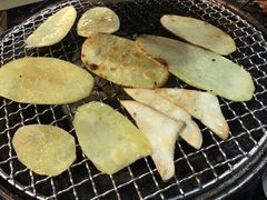-燚青春泥炉烤肉(东泰店)