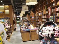 -百新书局(尚悦湾店)