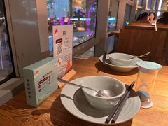 -蜜桃餐厅·伴山(湖滨商业街店)