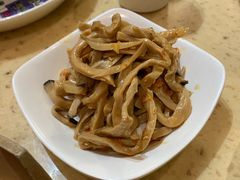 -芳村榕树头叹佬鸡煲(体育西店)
